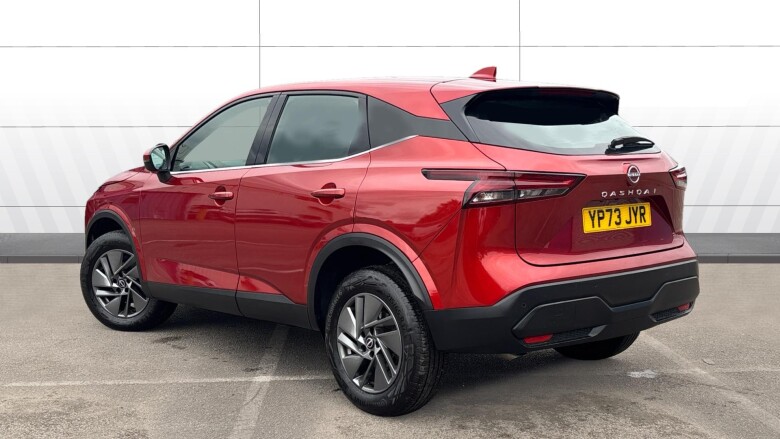 Nissan Qashqai 1.3 DiG-T MH Acenta Premium 5dr Petrol Hatchback